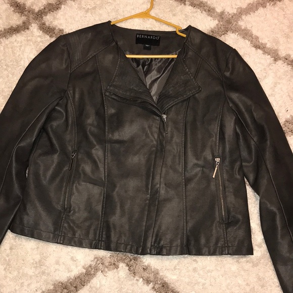Faux leather biker jacket!! - Picture 2 of 5